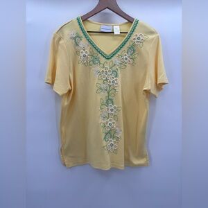 Alfred Dunner Yellow Floral Short Sleeve Top White/Green Embroidered Size Large